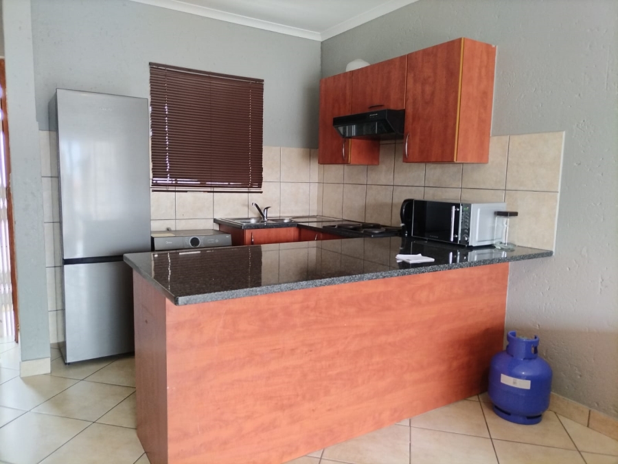 2 Bedroom Property for Sale in Waterval East North West